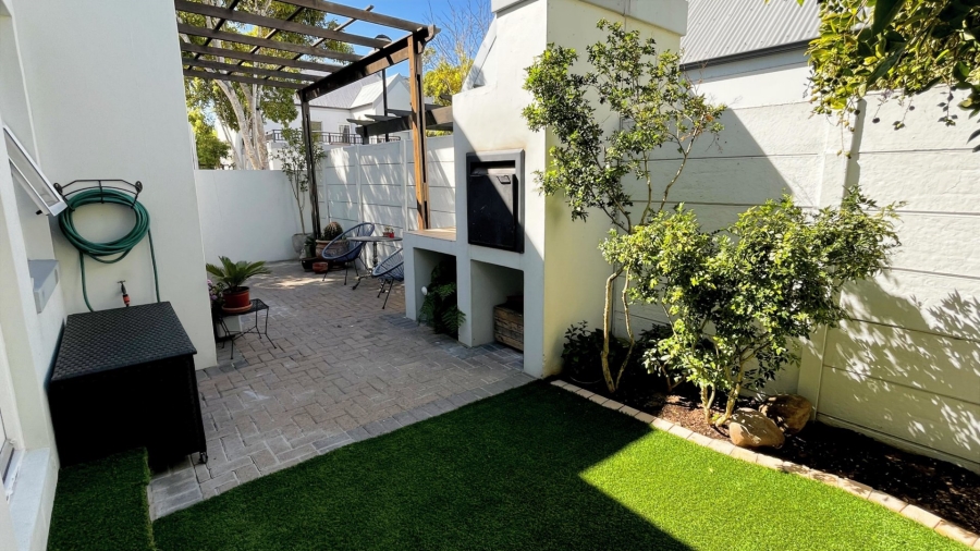 3 Bedroom Property for Sale in Royal Ascot Western Cape